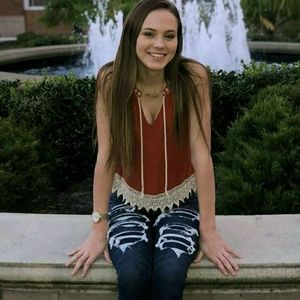 Meet your Posher, Rhetta